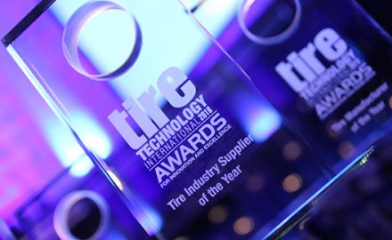 軟控榮膺“輪胎行業(yè)年度最佳供應商獎”